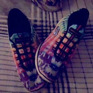 Tie dye sketchers